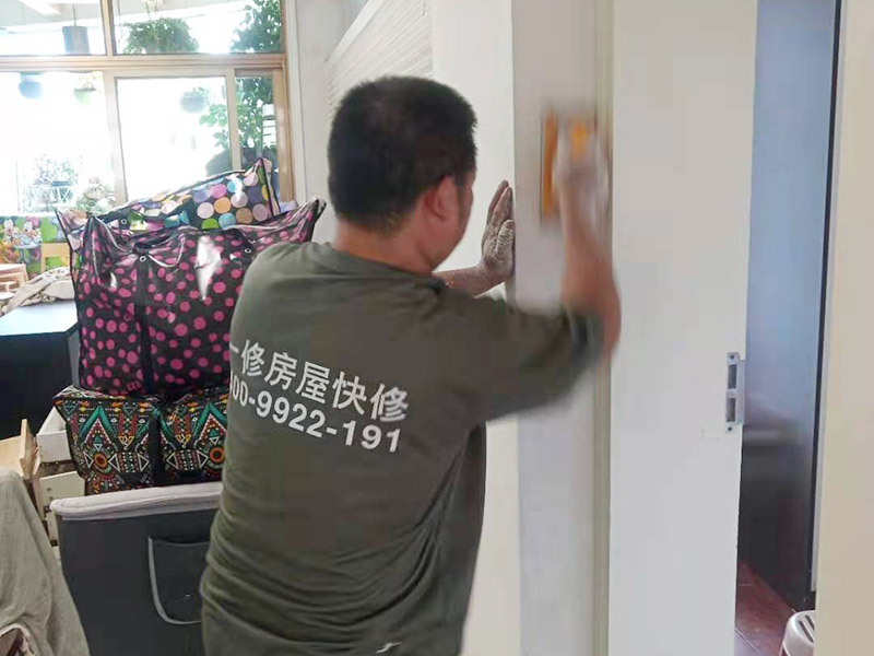 深圳专业漆工教你怎么补救已经掉粉的墙面，老实人才敢说的老实话
